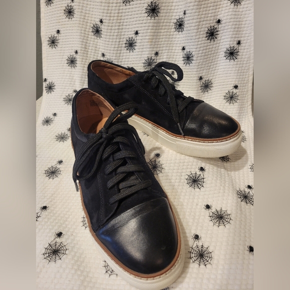 Caslon Nordstrom Women Black Suede Leather Toe Sneakers Tennis Shoes - Size 8.5 - Picture 4 of 9